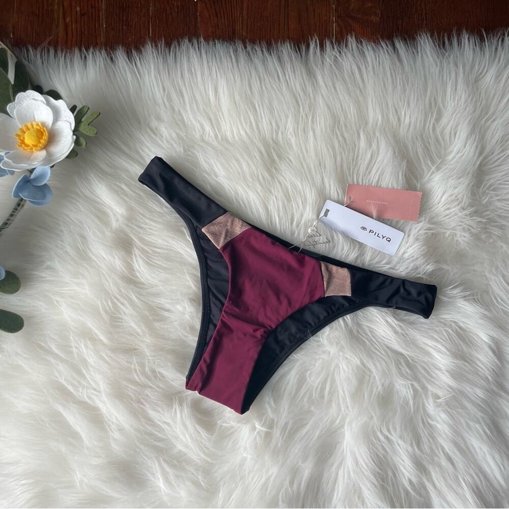 PILYQ Teeny Bikini Bottoms NWT cheeky Size Medium